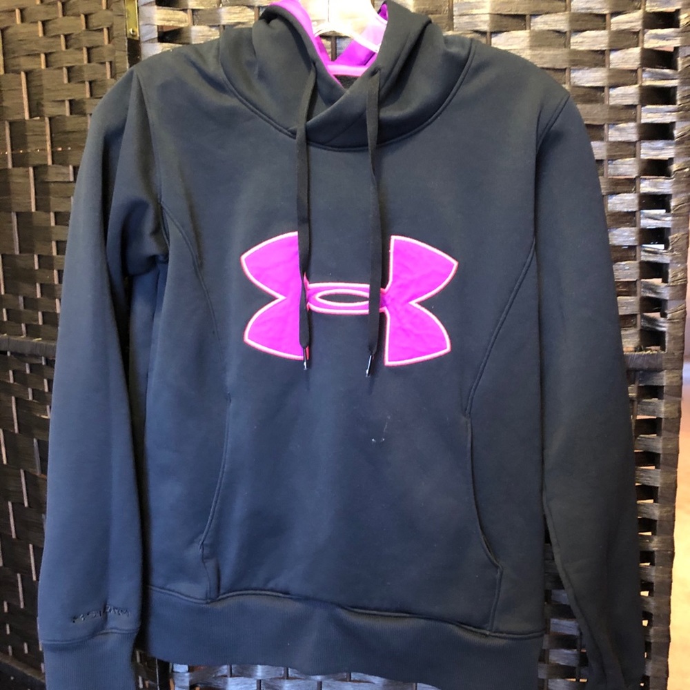 🛍 4 for $30 🧢 Under Armour Hoodie with Front Logo